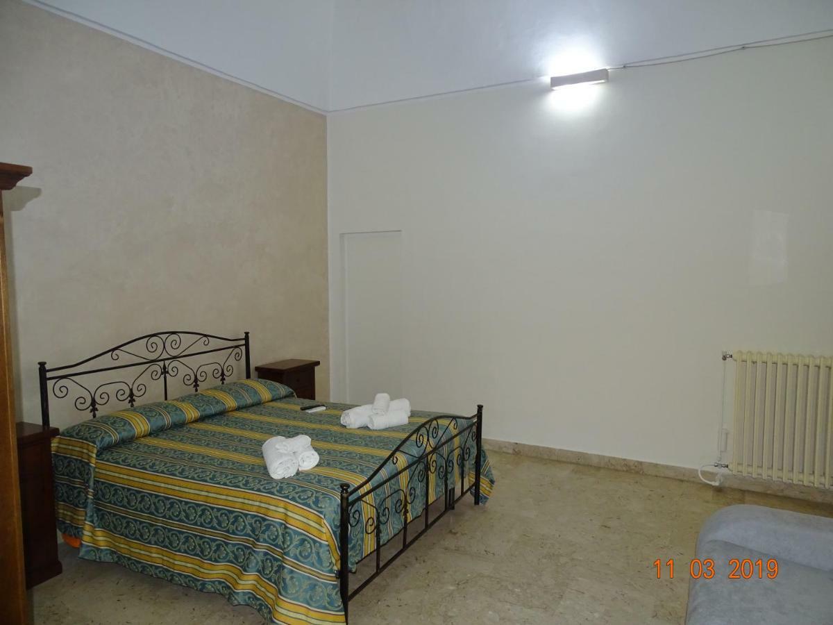 بارابيتا B&B New Antico Palazzo المظهر الخارجي الصورة