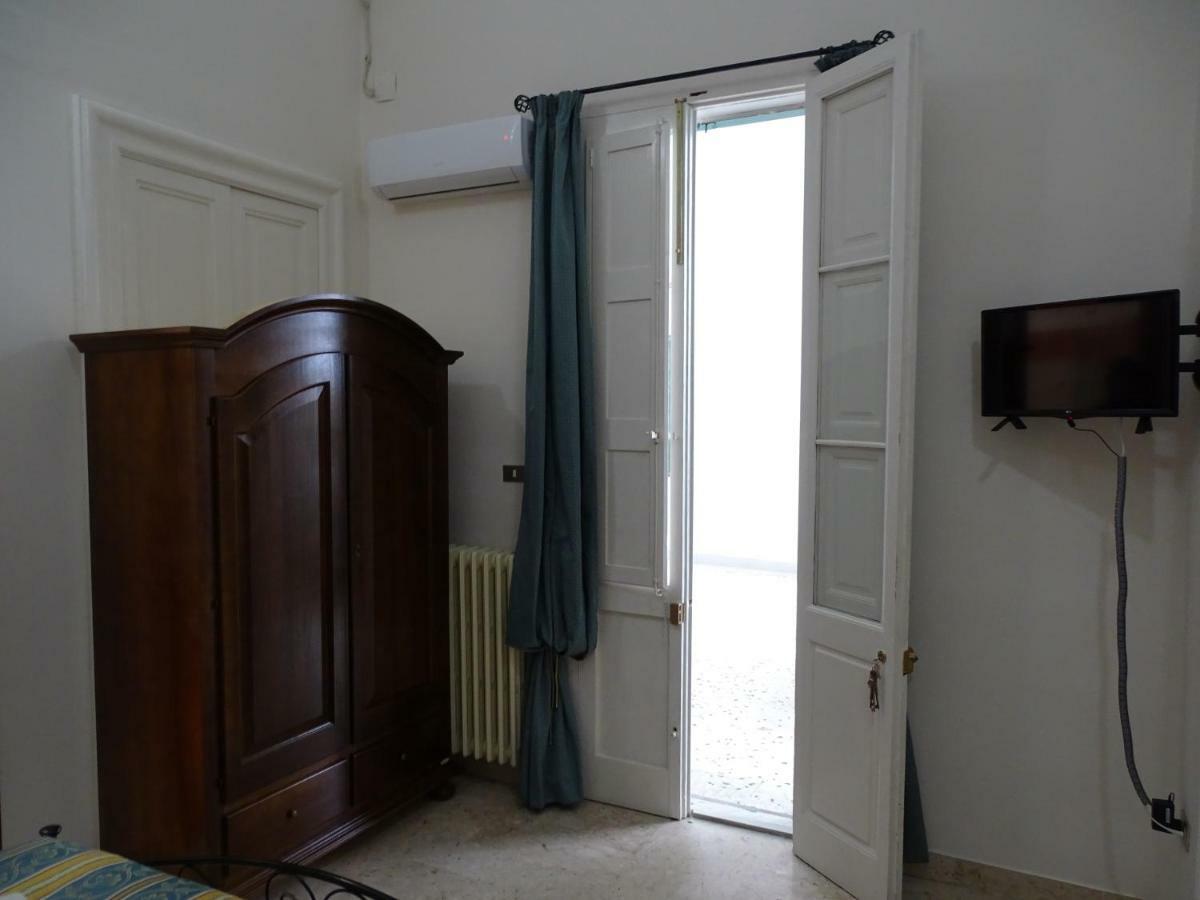 بارابيتا B&B New Antico Palazzo المظهر الخارجي الصورة