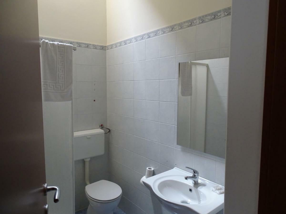 بارابيتا B&B New Antico Palazzo المظهر الخارجي الصورة